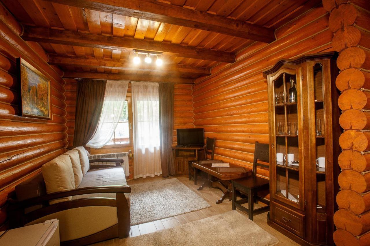 Toursit Complex Polyana Kvasova Otel Dış mekan fotoğraf