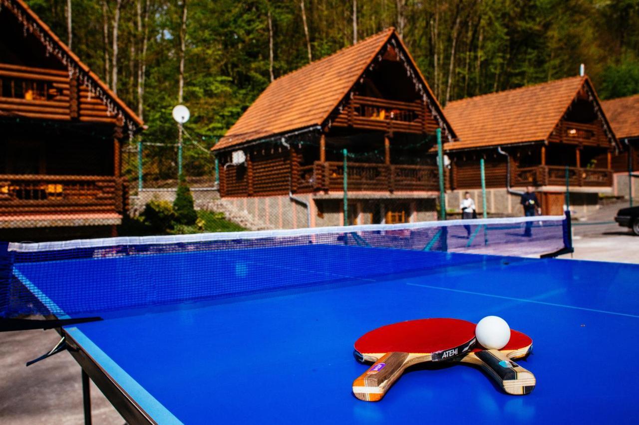 Toursit Complex Polyana Kvasova Otel Dış mekan fotoğraf