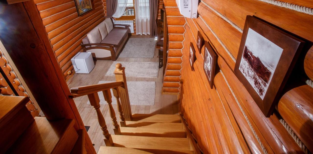 Toursit Complex Polyana Kvasova Otel Dış mekan fotoğraf